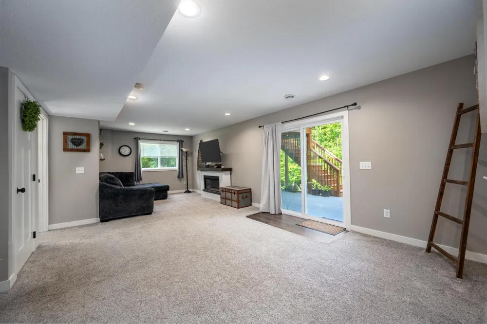 2339 84th Avenue Osceola, WI 54020