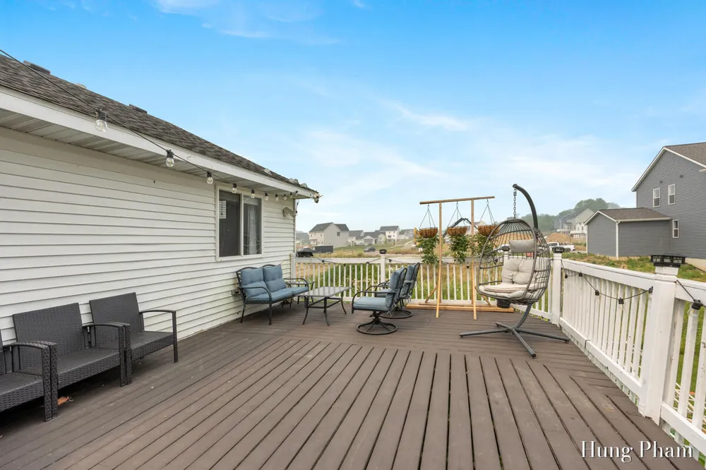 2491 Crystal Meadows Street SE Caledonia, MI 49316