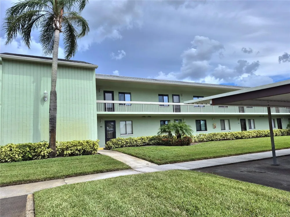 222 CARYL WAY Oldsmar, FL 34677