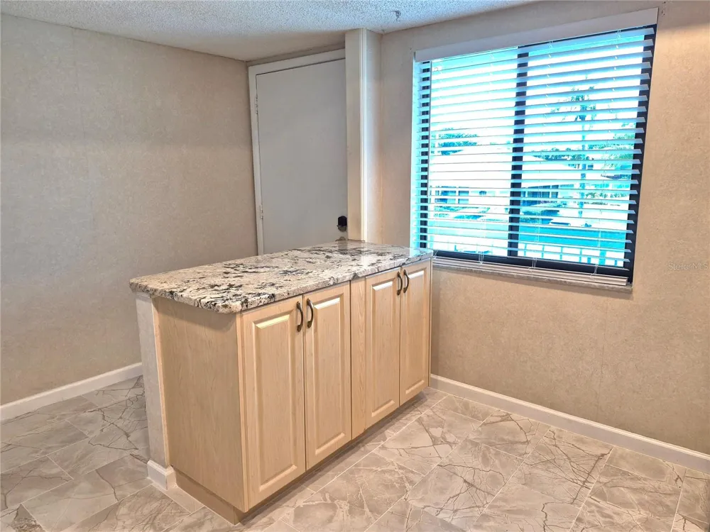222 CARYL WAY Oldsmar, FL 34677