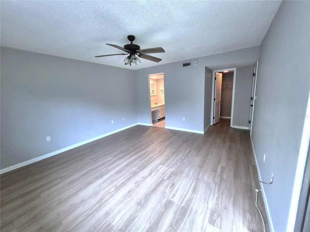 222 CARYL WAY Oldsmar, FL 34677