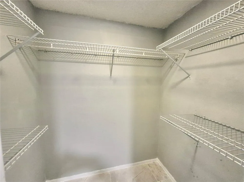 222 CARYL WAY Oldsmar, FL 34677