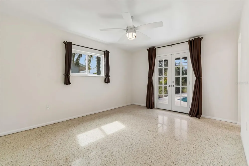 830 LA JOLLA AVENUE Sun City Center, FL 33573