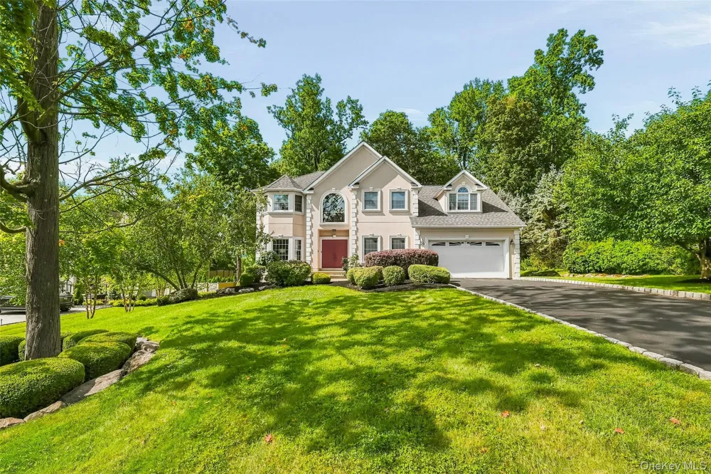 48 Greenwich Avenue Central Valley, NY 10917