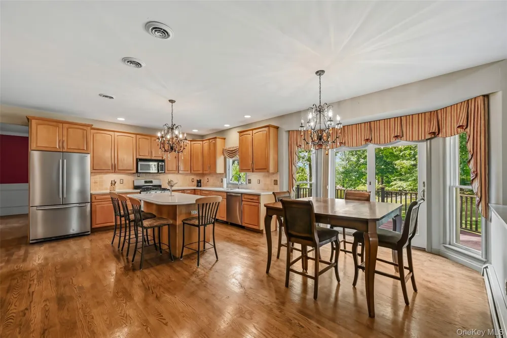 48 Greenwich Avenue Central Valley, NY 10917