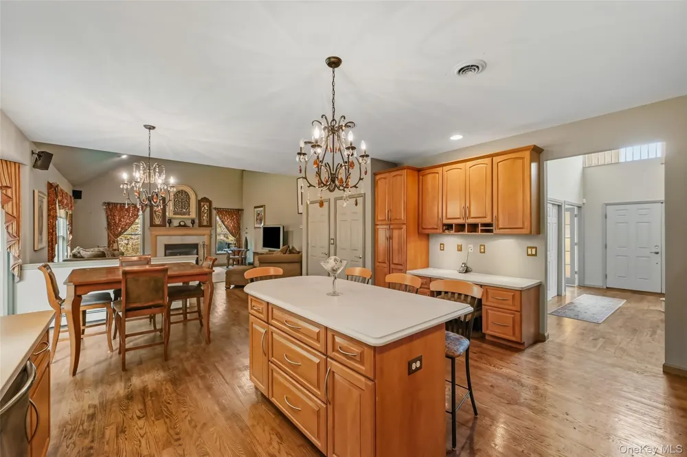 48 Greenwich Avenue Central Valley, NY 10917