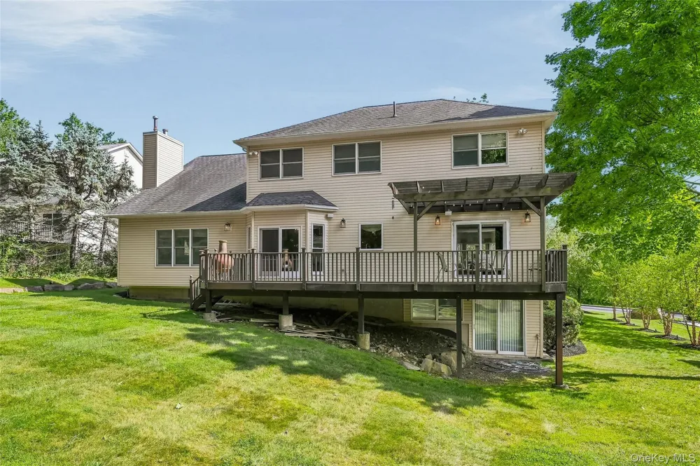 48 Greenwich Avenue Central Valley, NY 10917
