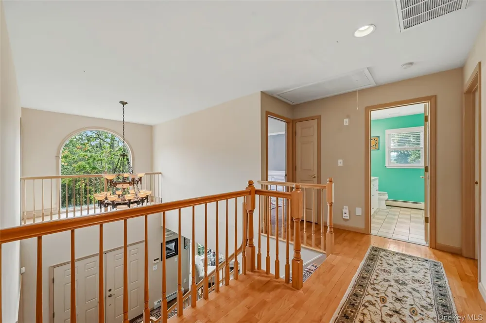 48 Greenwich Avenue Central Valley, NY 10917