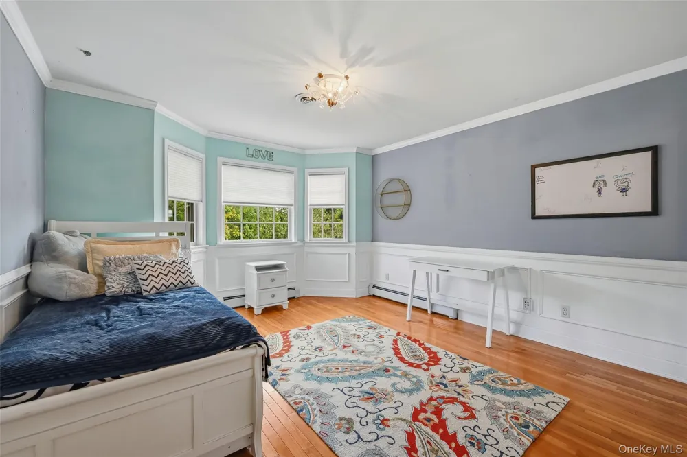 48 Greenwich Avenue Central Valley, NY 10917