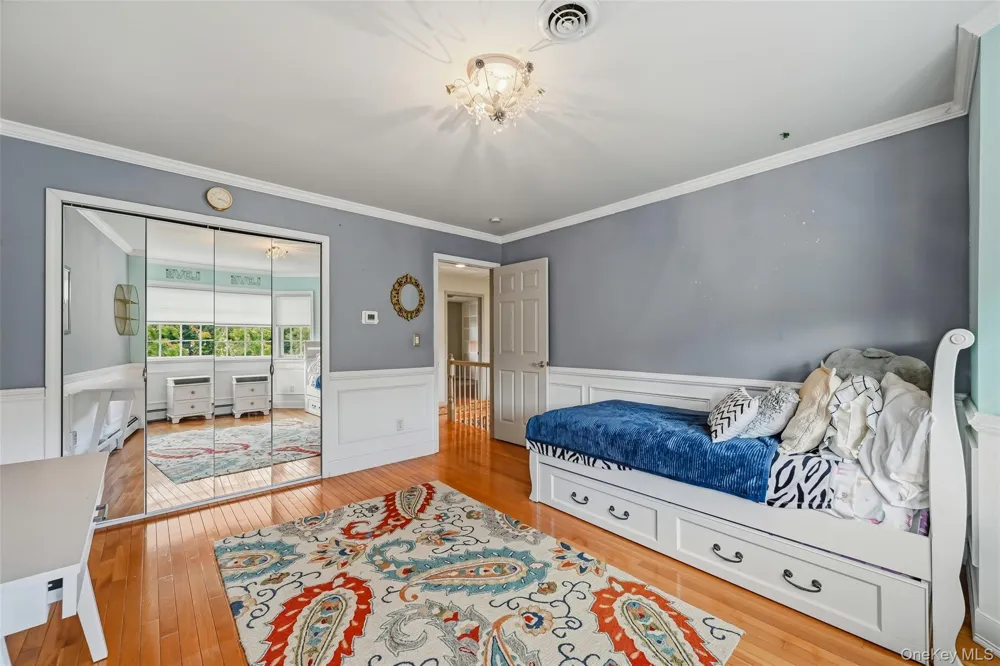 48 Greenwich Avenue Central Valley, NY 10917