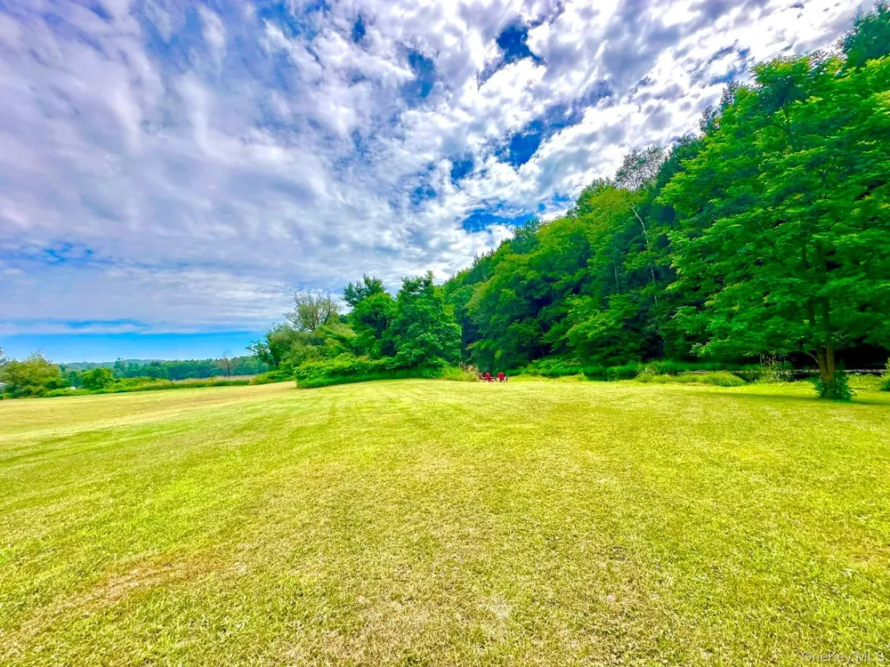 5089 State Route 52 Jeffersonville, NY 12748