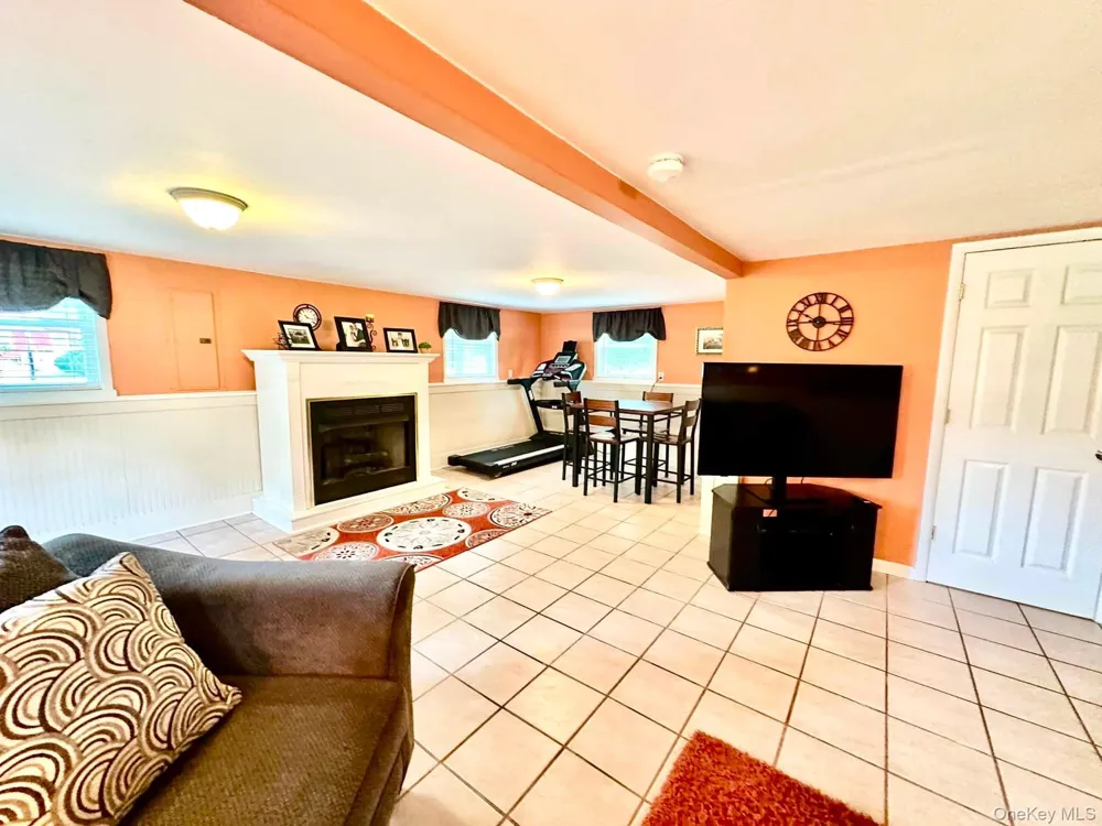 5089 State Route 52 Jeffersonville, NY 12748