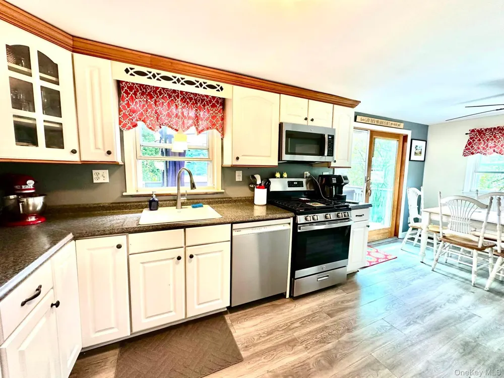 5089 State Route 52 Jeffersonville, NY 12748