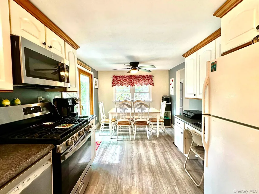 5089 State Route 52 Jeffersonville, NY 12748