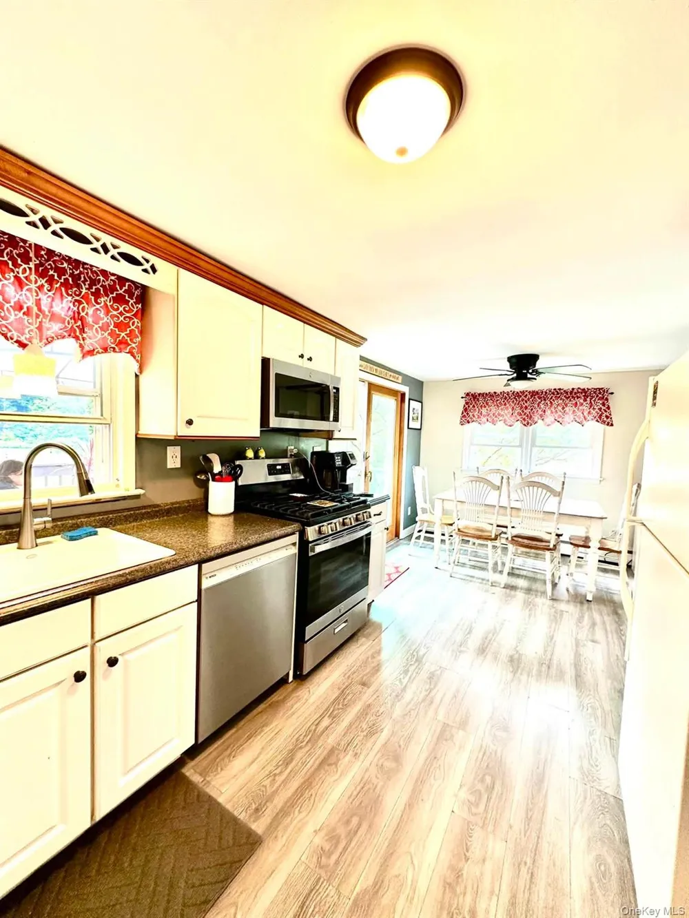 5089 State Route 52 Jeffersonville, NY 12748