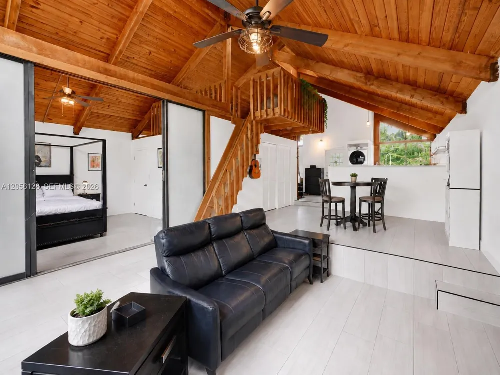 6870 NW 30th Ave #1 Fort Lauderdale, FL 33309