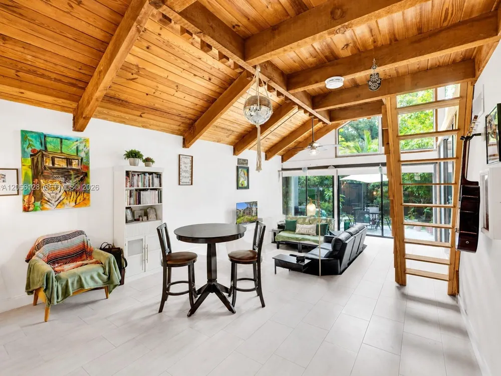 6870 NW 30th Ave #1 Fort Lauderdale, FL 33309