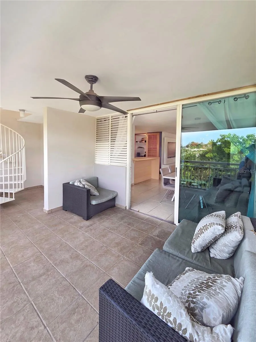 1 CONDOMINIO EL MARIA San Juan, PR 00926