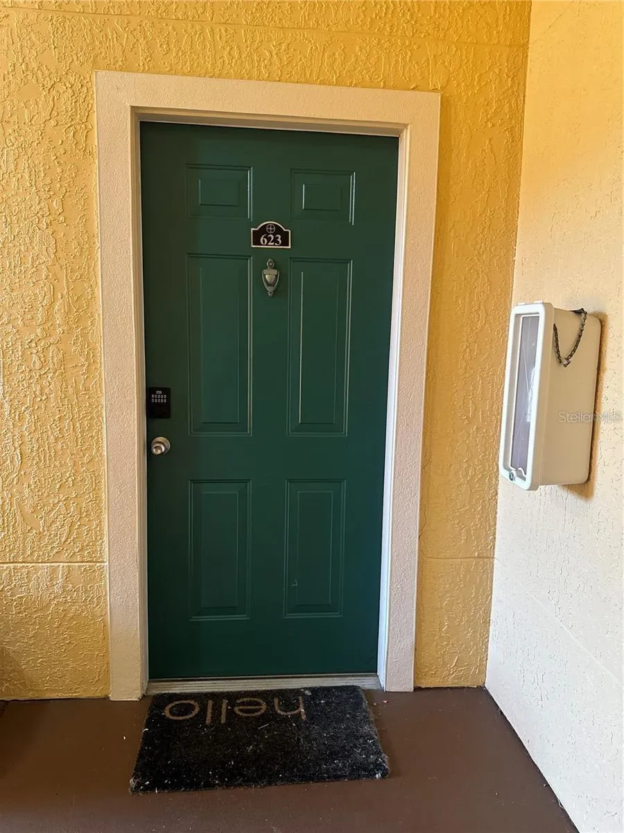 2724 VIA MURANO #623 Clearwater, FL 33764