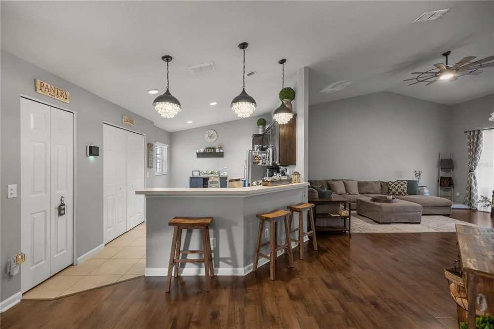 4525 SW 52ND CIRCLE #106 ocala, FL 34474