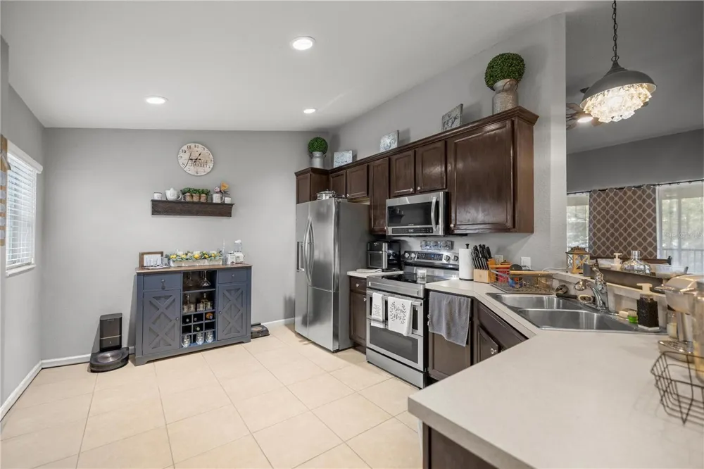 4525 SW 52ND CIRCLE #106 ocala, FL 34474