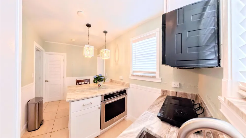 407 NW 7TH STREET #B Boynton Beach, FL 33426