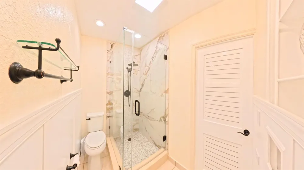 407 NW 7TH STREET #B Boynton Beach, FL 33426