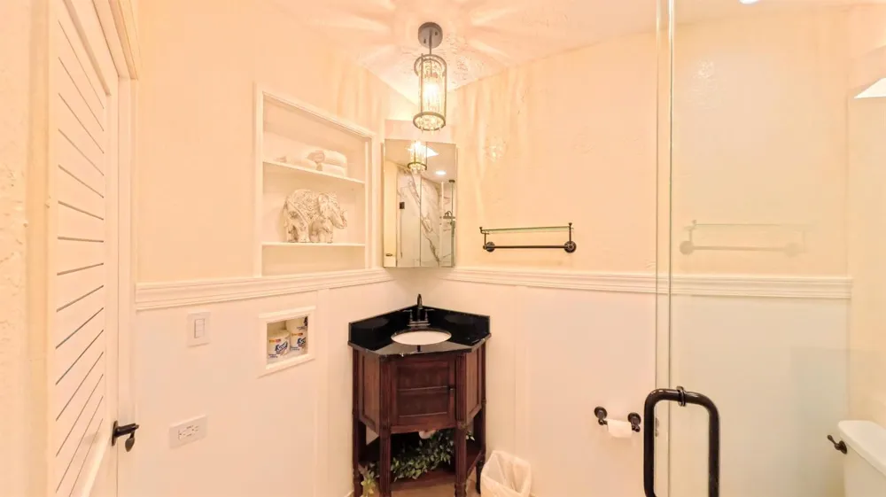 407 NW 7TH STREET #B Boynton Beach, FL 33426