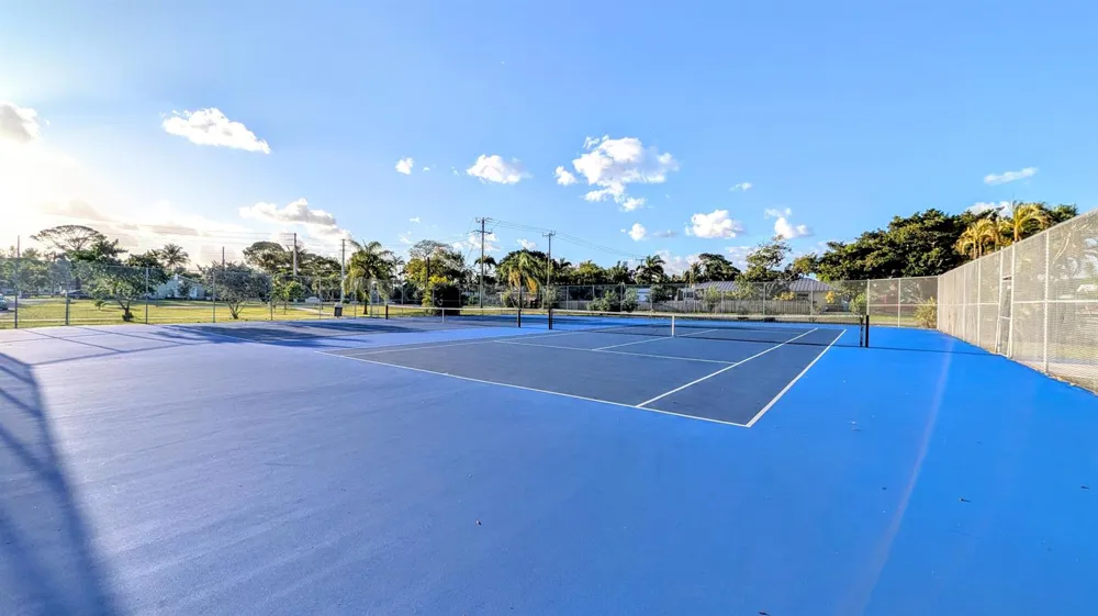 407 NW 7TH STREET #B Boynton Beach, FL 33426