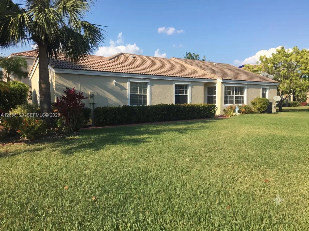 Address Not Shown Pembroke Pines, FL 33028