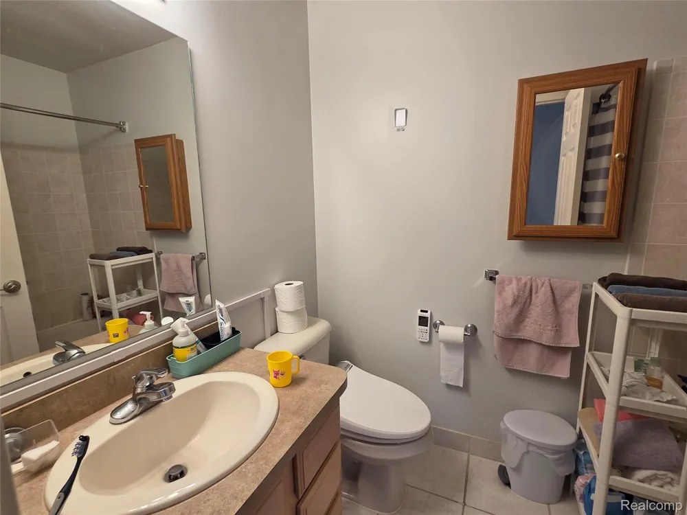 22202 Alexa Drive Commerce Charter Township, MI 48390