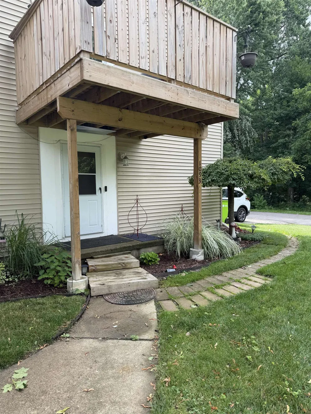 1093 Green Meadows Drive Grand Blanc Charter Township, MI 48439