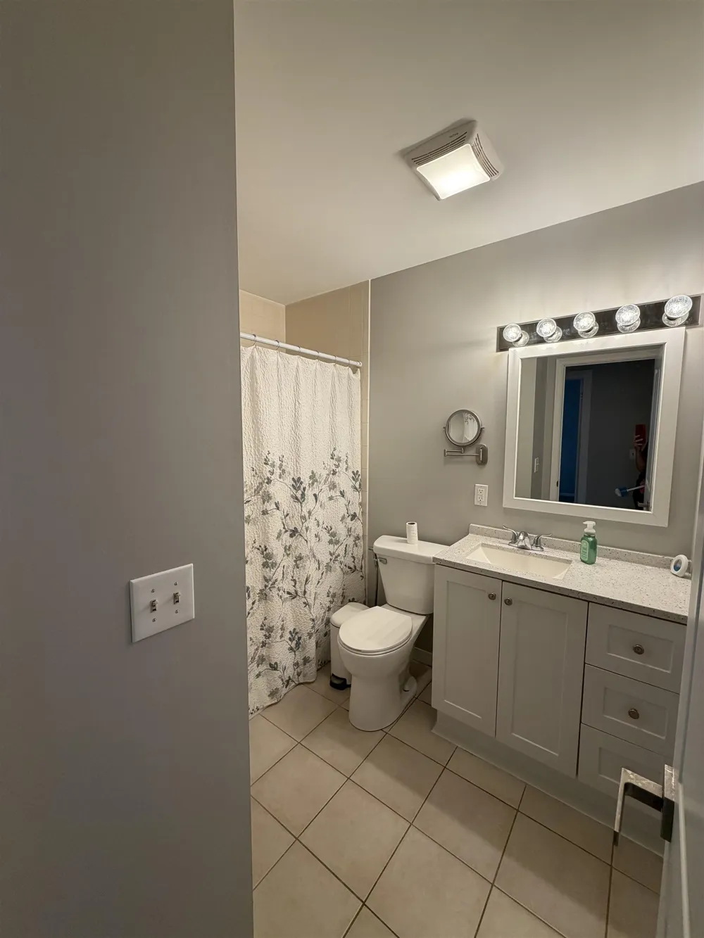 1093 Green Meadows Drive Grand Blanc Charter Township, MI 48439