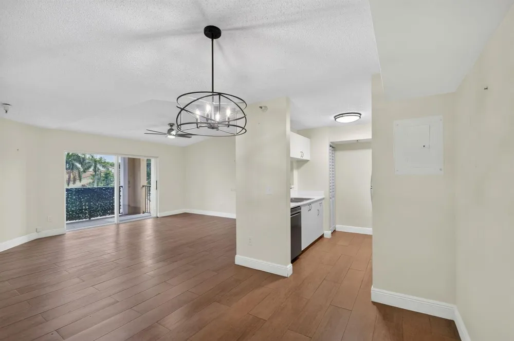 123 Yacht Club Way #307 Hypoluxo, FL 33462