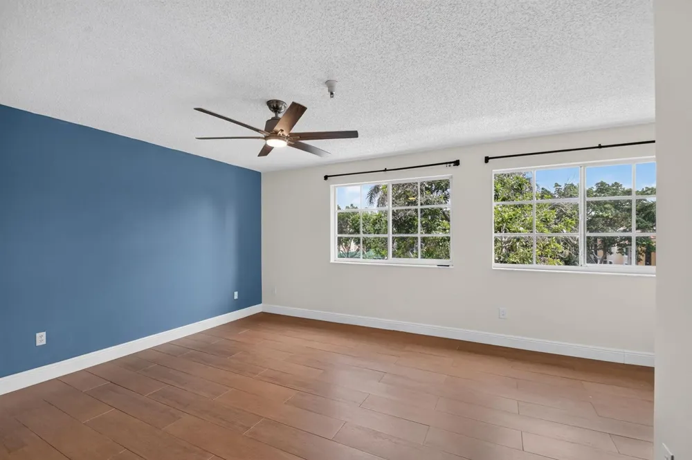 123 Yacht Club Way #307 Hypoluxo, FL 33462