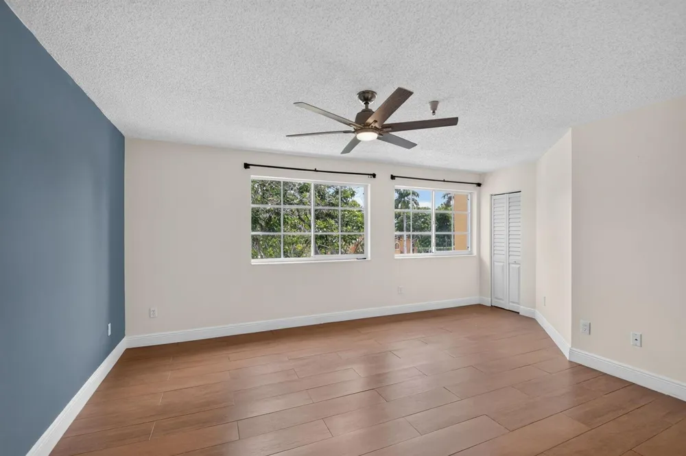 123 Yacht Club Way #307 Hypoluxo, FL 33462