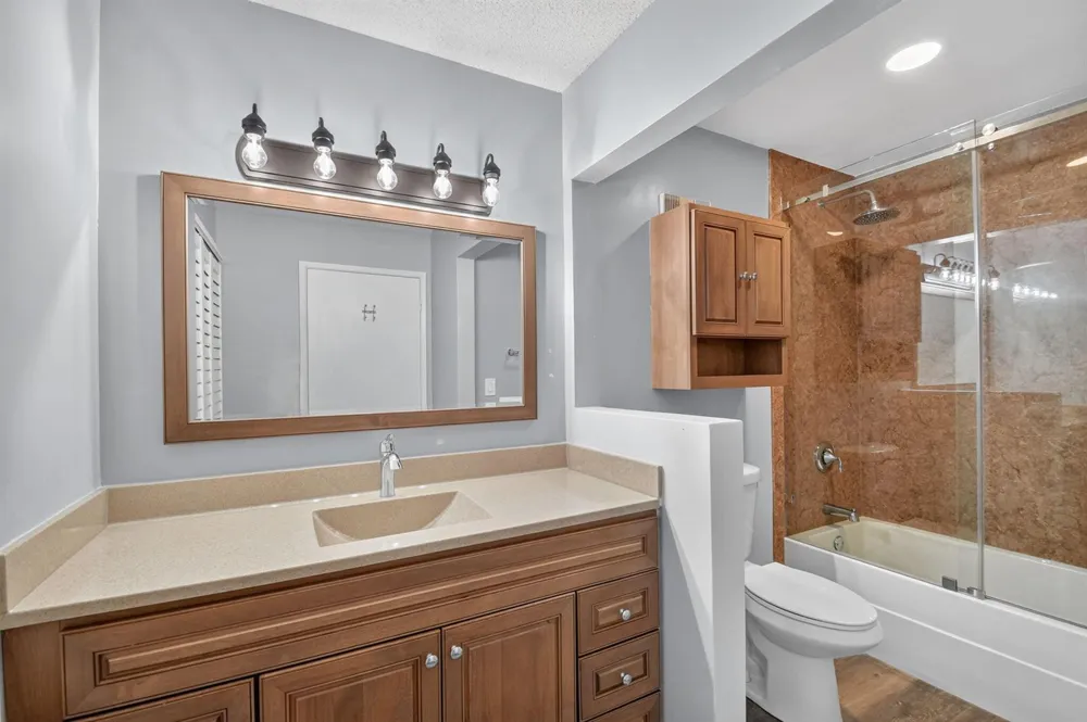 123 Yacht Club Way #307 Hypoluxo, FL 33462