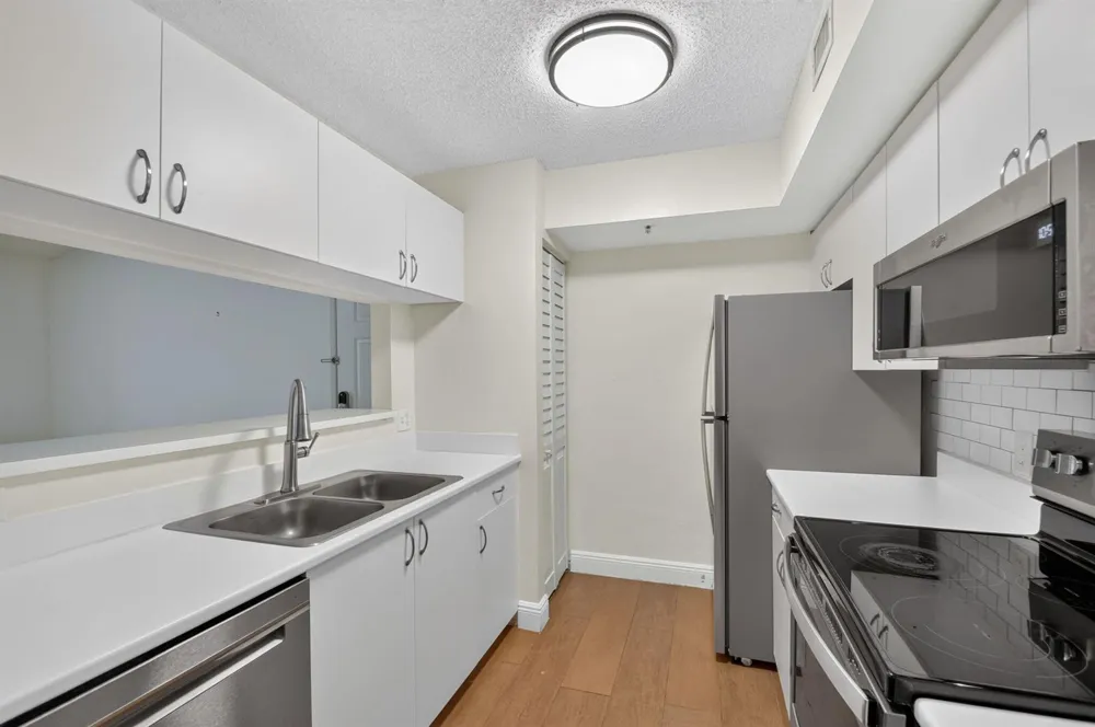 123 Yacht Club Way #307 Hypoluxo, FL 33462