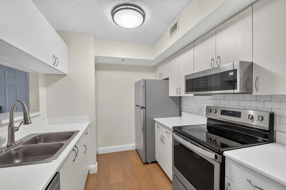 123 Yacht Club Way #307 Hypoluxo, FL 33462