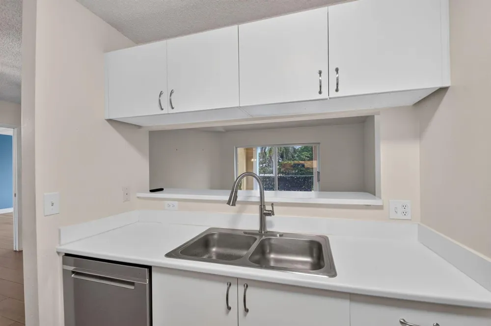 123 Yacht Club Way #307 Hypoluxo, FL 33462