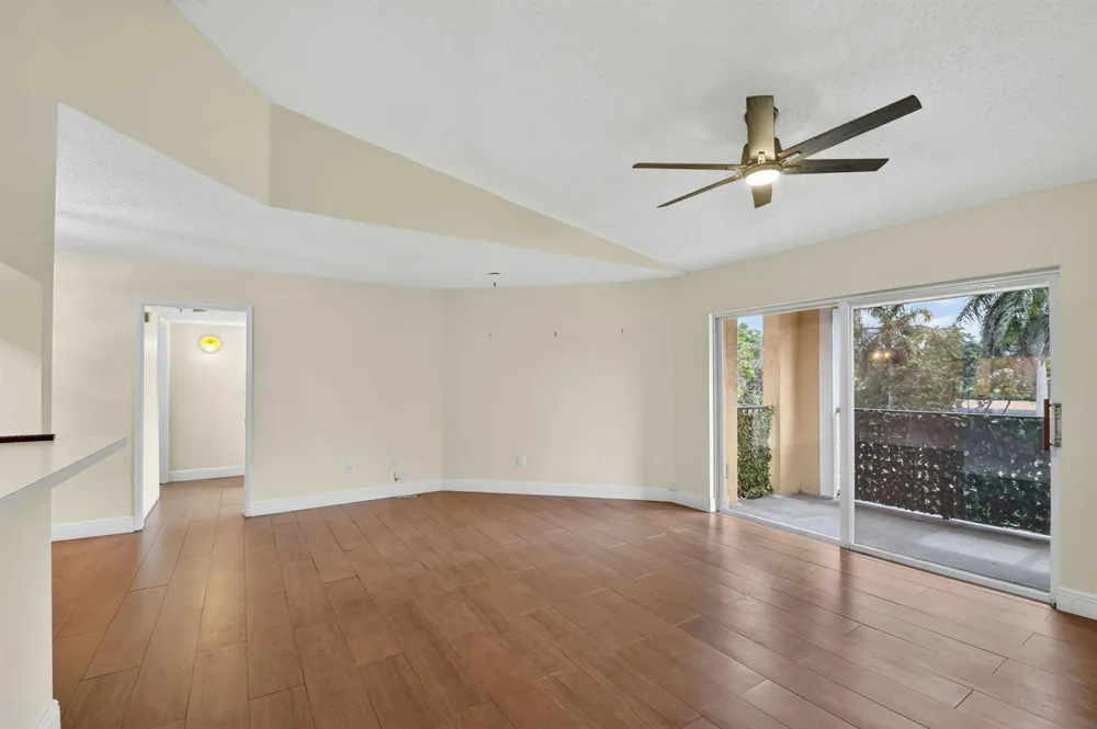 123 Yacht Club Way #307 Hypoluxo, FL 33462