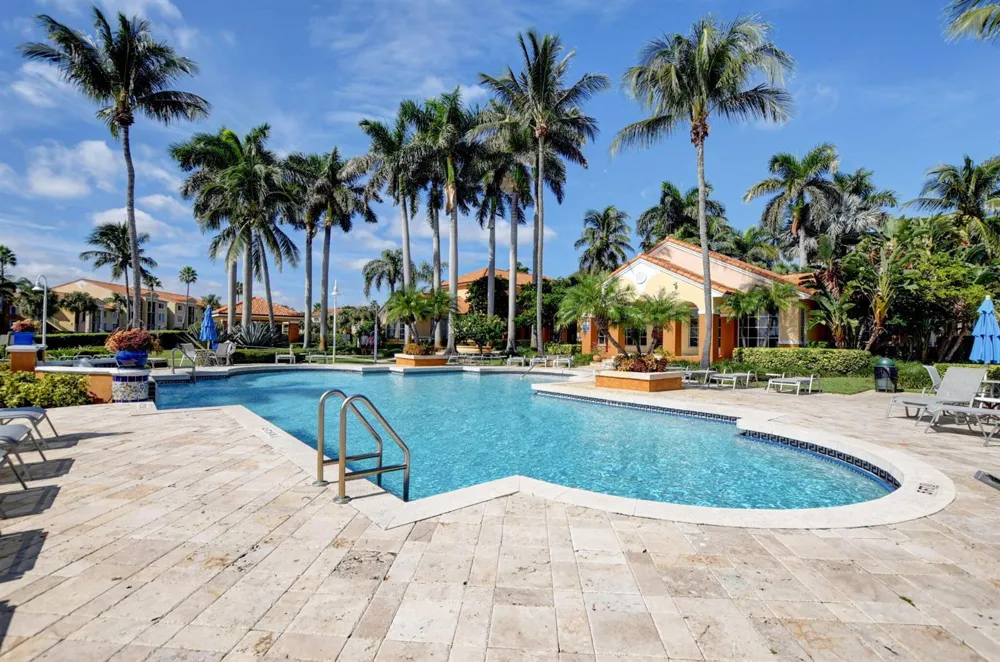 123 Yacht Club Way #307 Hypoluxo, FL 33462