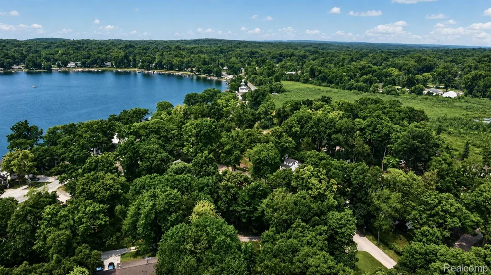 Langolf Street White Lake Charter Township, MI 48383