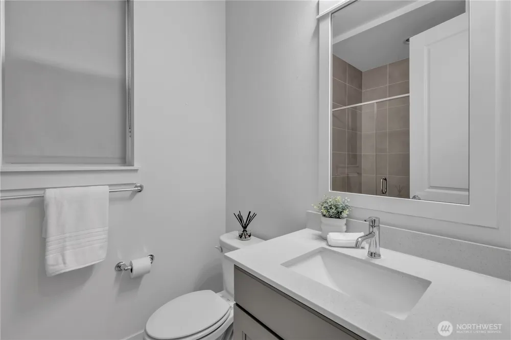 27066 Summit Park Way SE Maple Valley, WA 98038