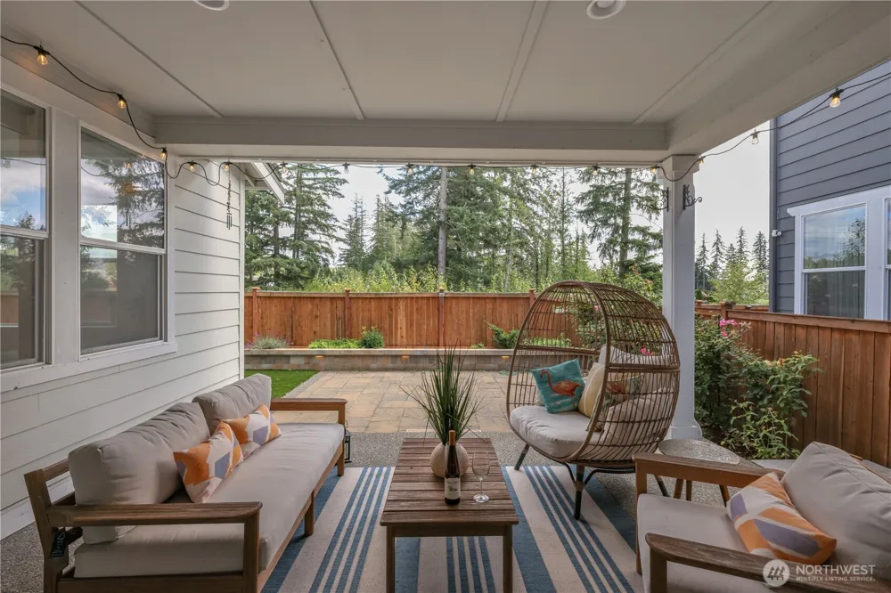 27066 Summit Park Way SE Maple Valley, WA 98038