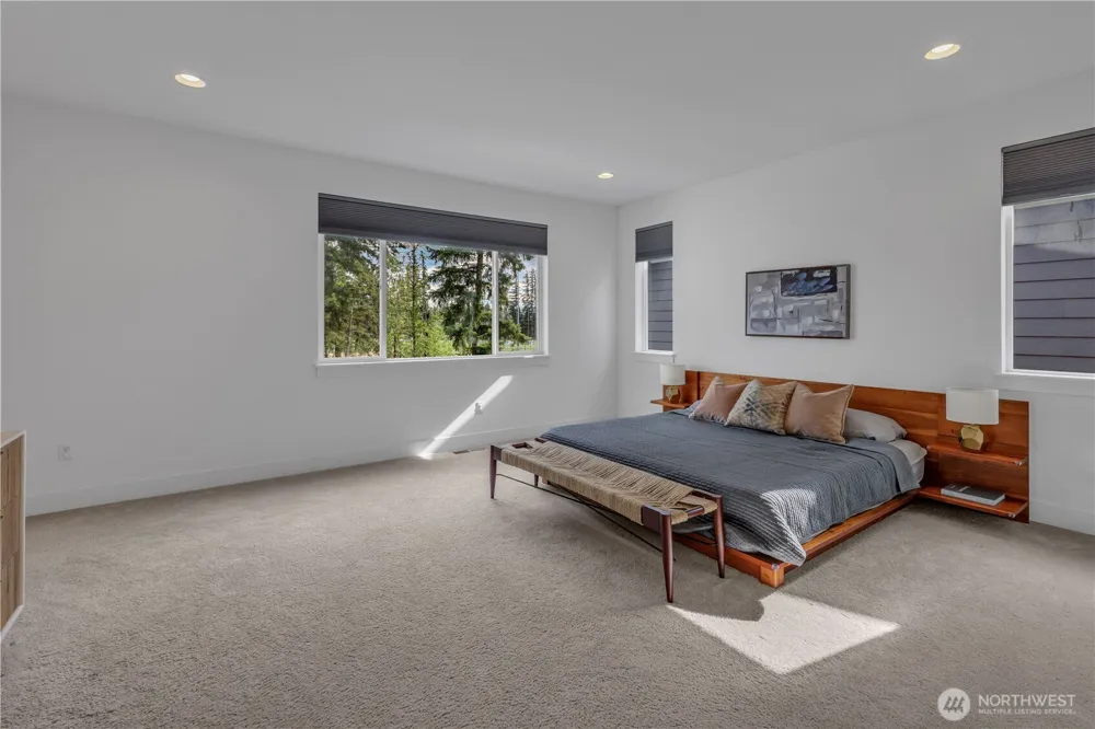 27066 Summit Park Way SE Maple Valley, WA 98038