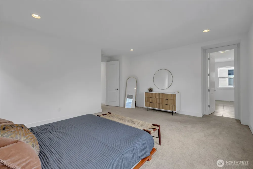 27066 Summit Park Way SE Maple Valley, WA 98038