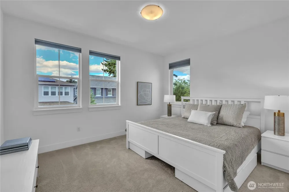 27066 Summit Park Way SE Maple Valley, WA 98038