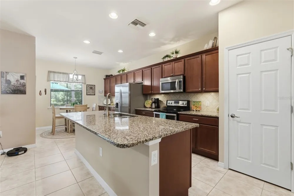 2543 ARUGULA DRIVE North Port, FL 34289