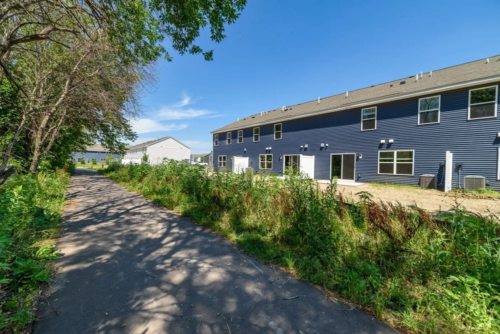 12709 Ashbury Drive Rogers, MN 55374